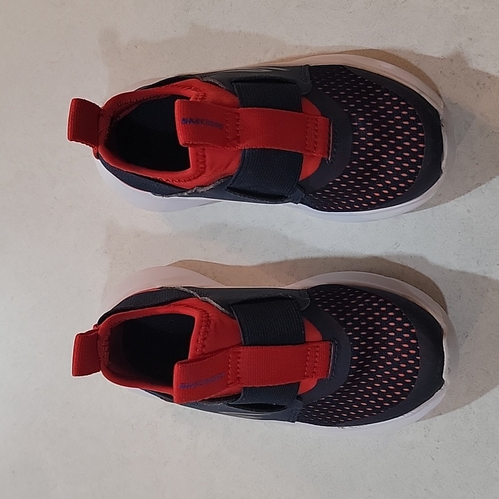 Skechers sneakers